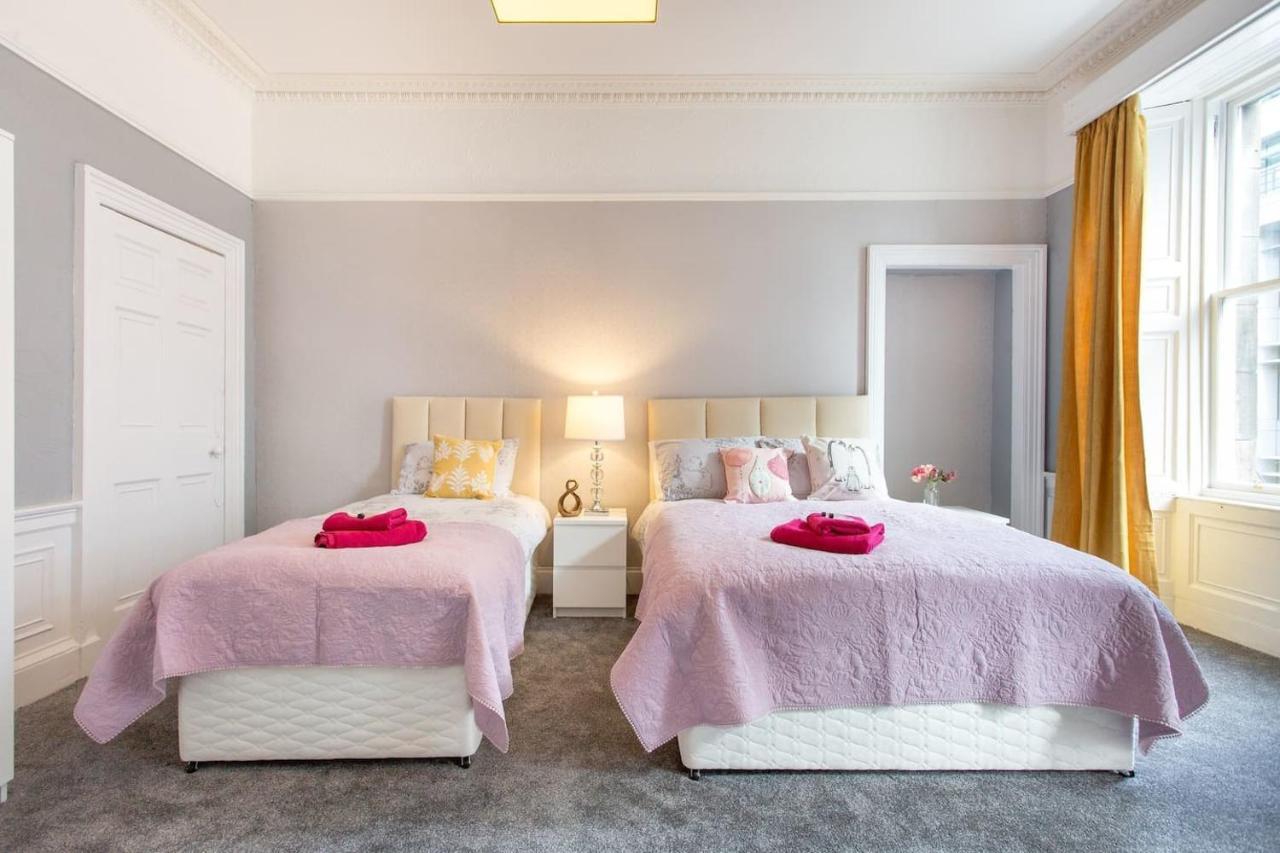 Stunning 2-Bed Apartment In Central Эдинбург Экстерьер фото