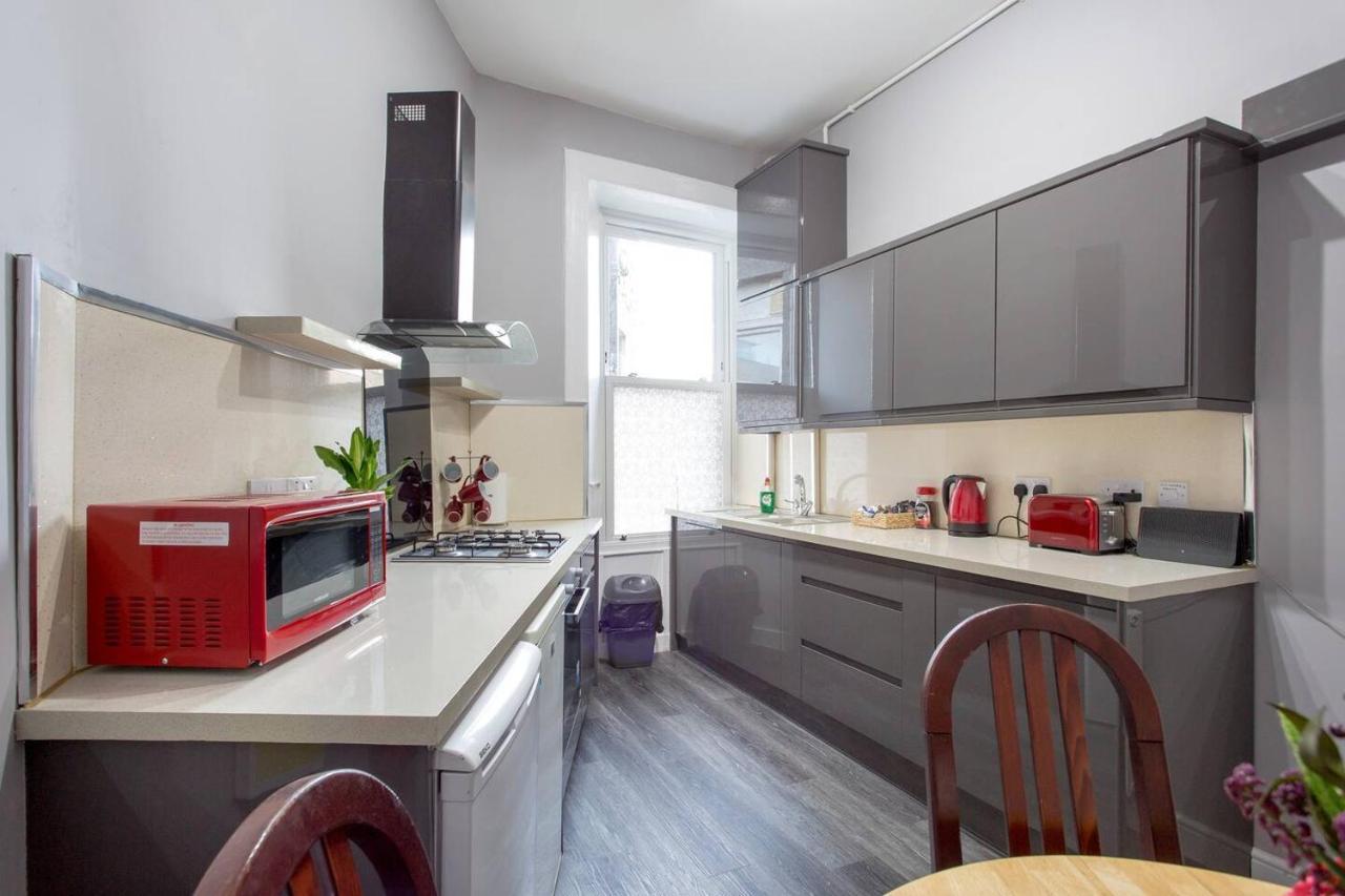 Stunning 2-Bed Apartment In Central Эдинбург Экстерьер фото