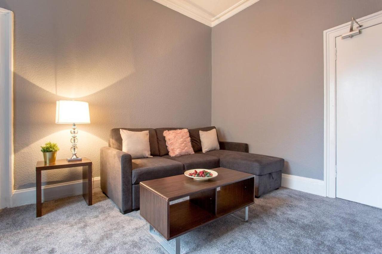 Stunning 2-Bed Apartment In Central Эдинбург Экстерьер фото